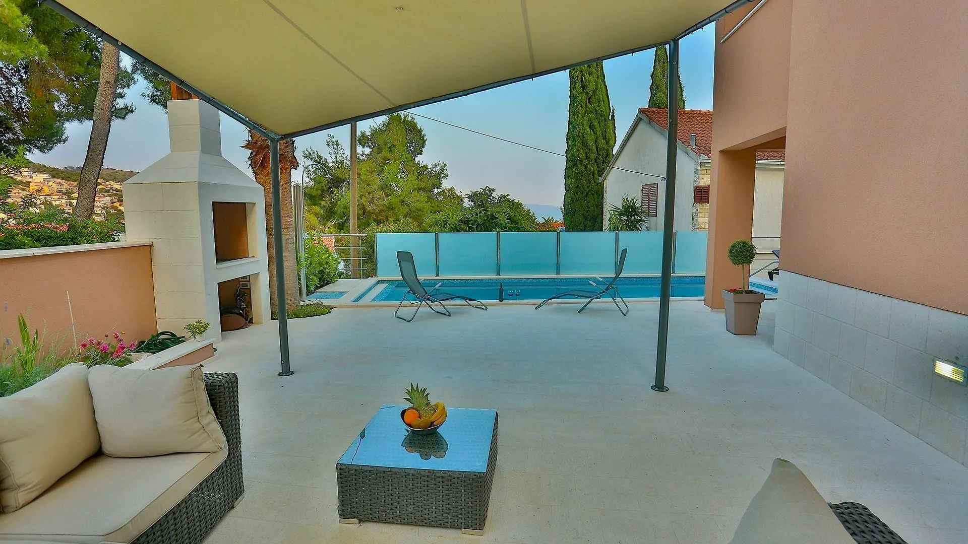 Apartments Marly Trogir