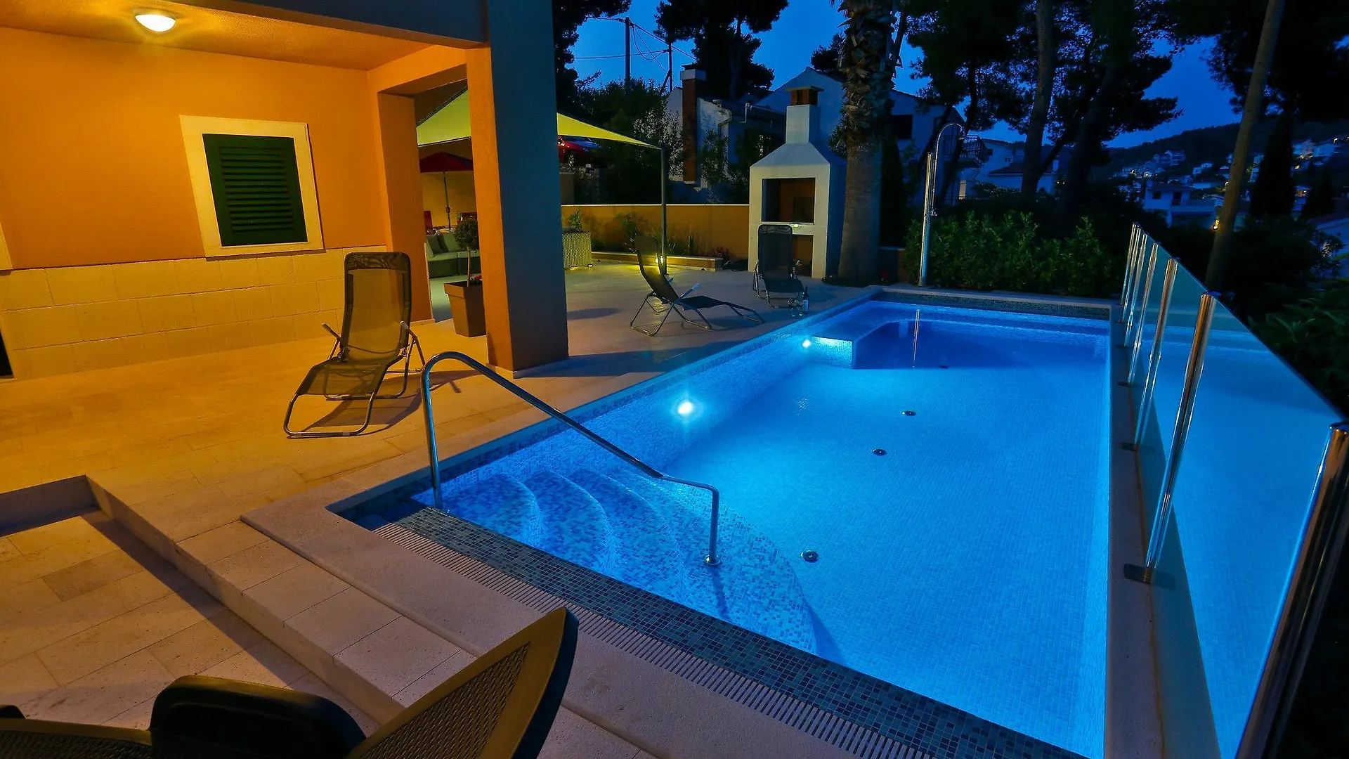Apartments Marly Trogir