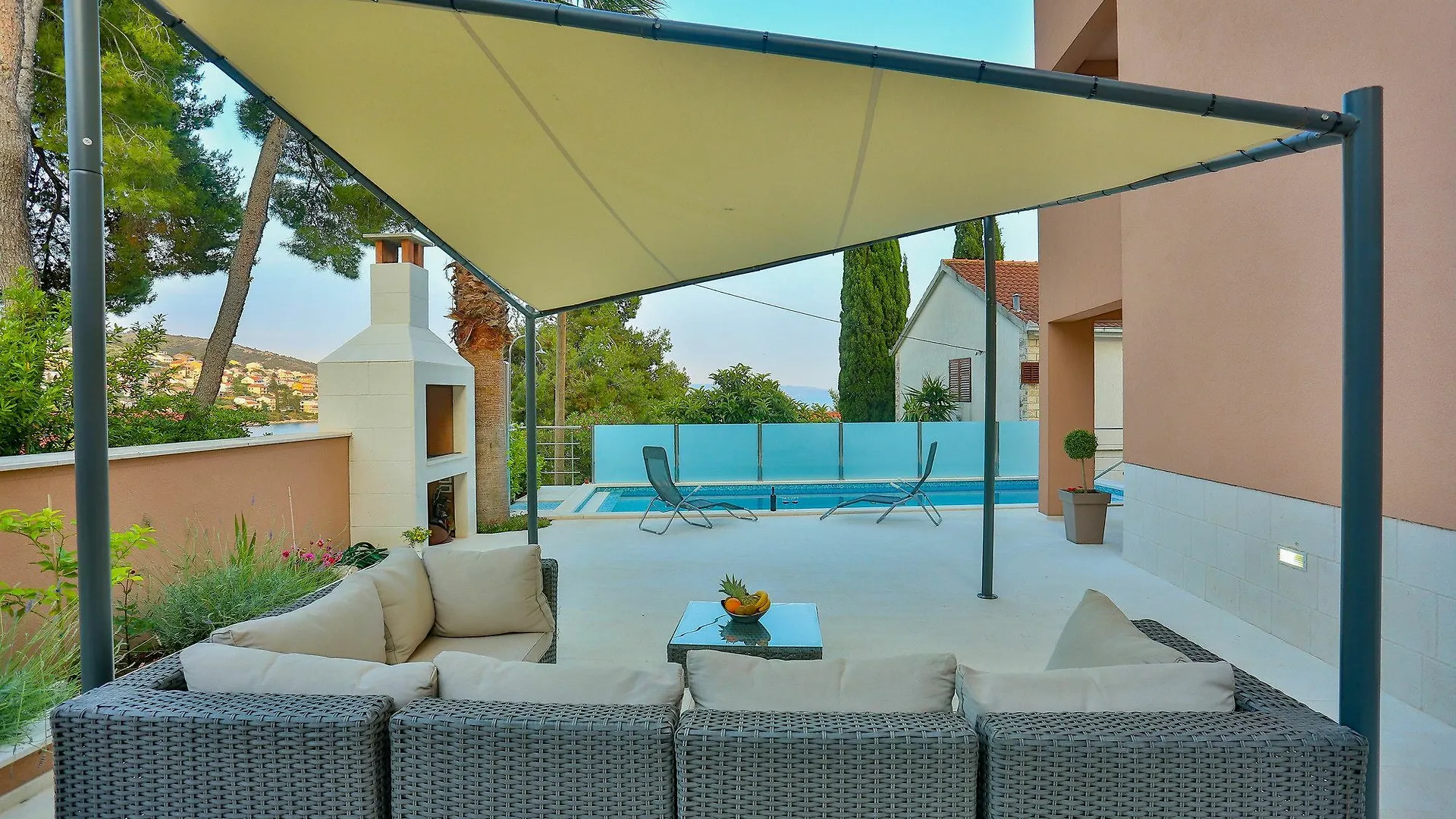Apartments Marly Trogir